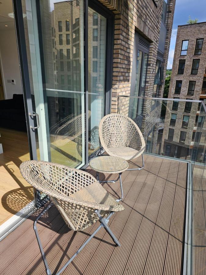 Santina Apartments Croydon Exterior photo